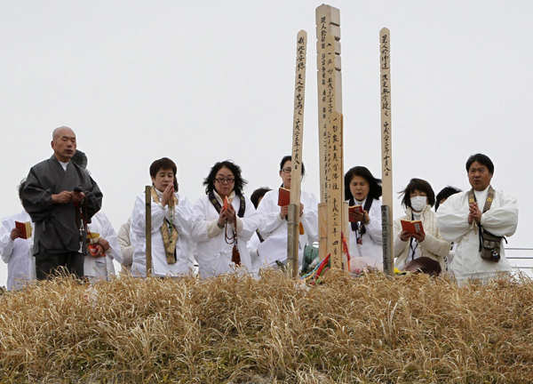 Japan remembers quake victims