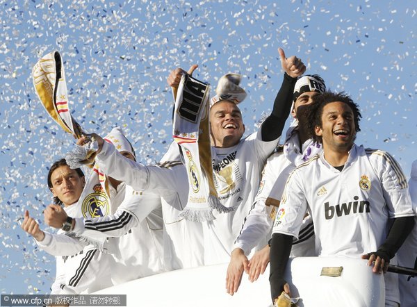 Real Madrid parade after triumph