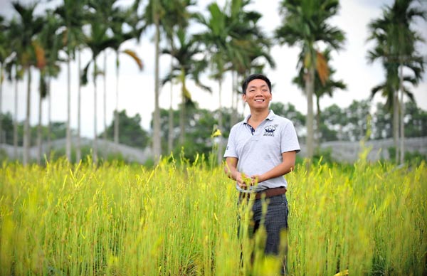 Top university graduate goes to farm