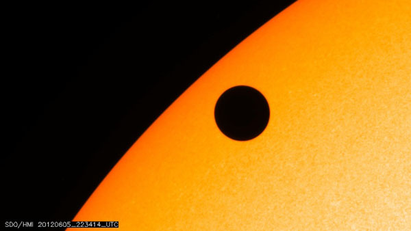 Rare Venus transit draws astronomers worldwide