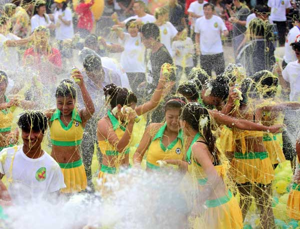 Mango festival held in SW China