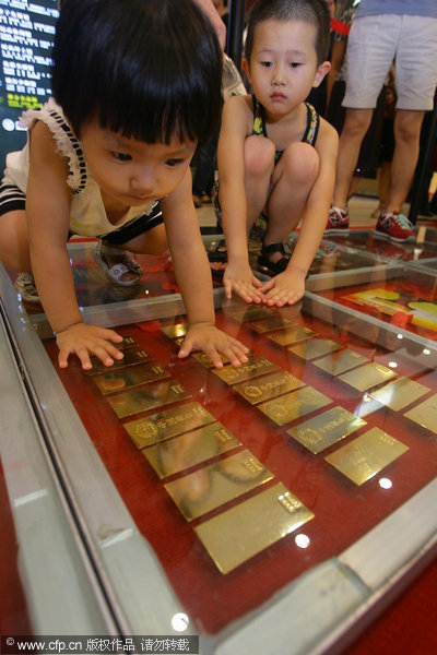 China’s $11m gold walkway