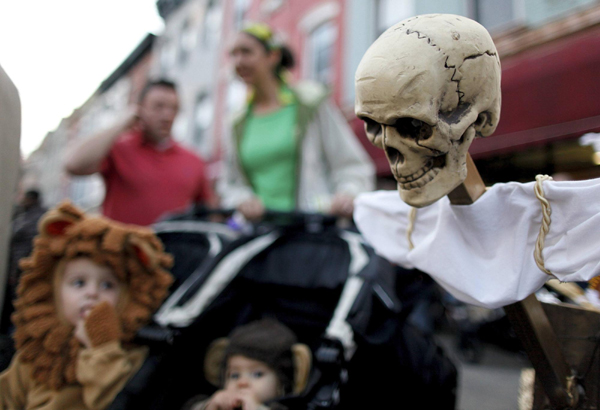 Halloween parade on after storm delay