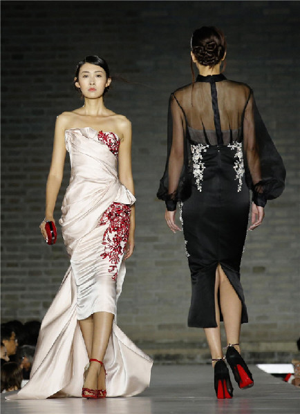 'Americans In China' fashion show