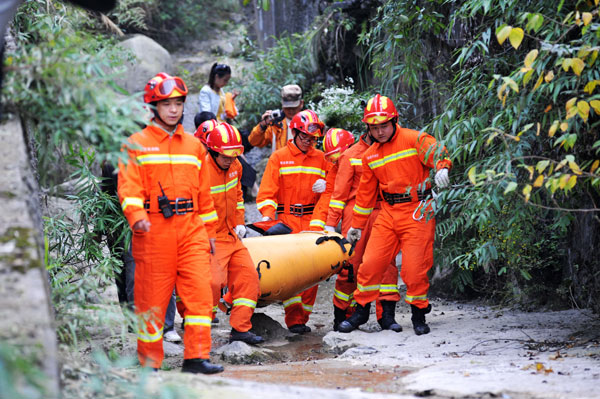 Body of Hungarian wingsuit flyer retrieved in C China