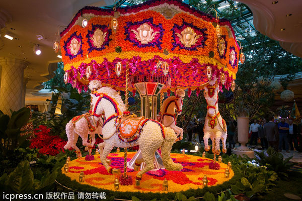 Floral masterpiece unveiled at Wynn Las Vegas