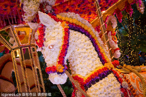 Floral masterpiece unveiled at Wynn Las Vegas