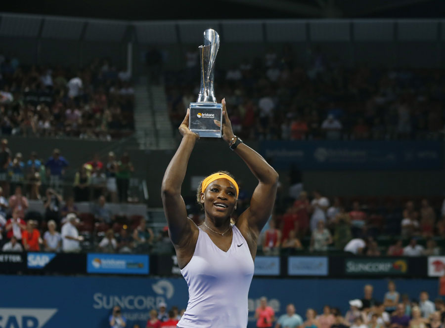 Serena Williams fires her way to victory