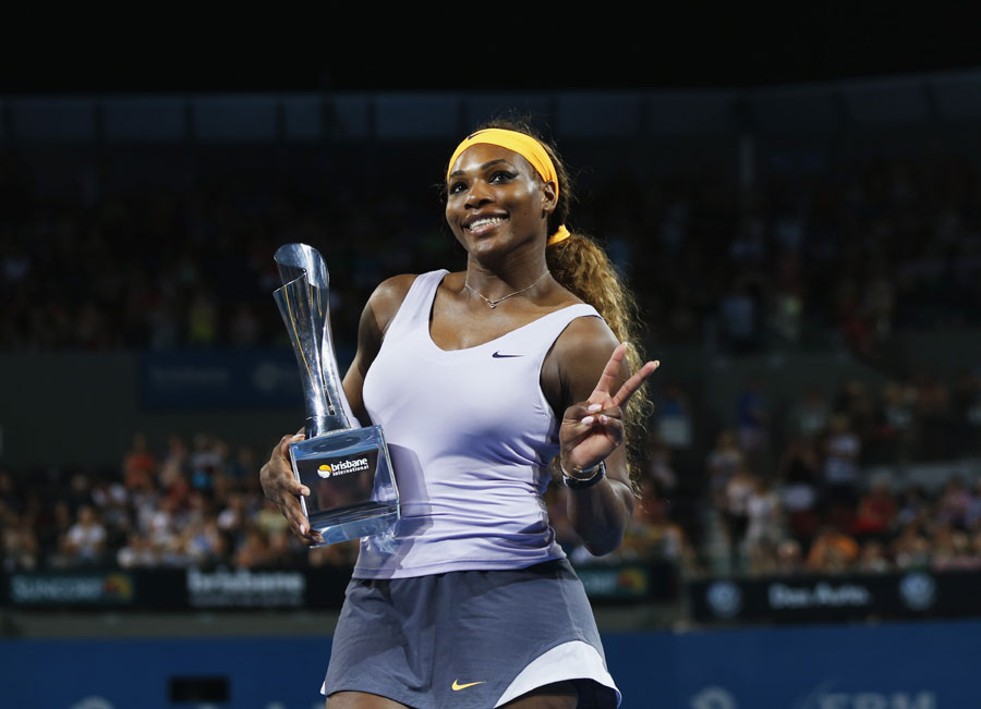 Serena Williams fires her way to victory