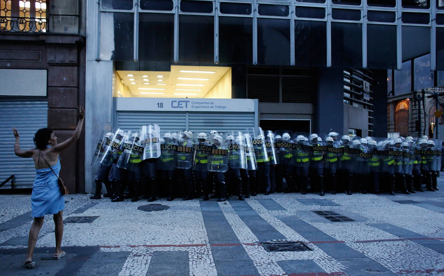 Violence mars Brazil anti-World Cup rallies