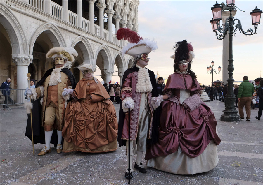 Venetian Carnival kicks off in Venice