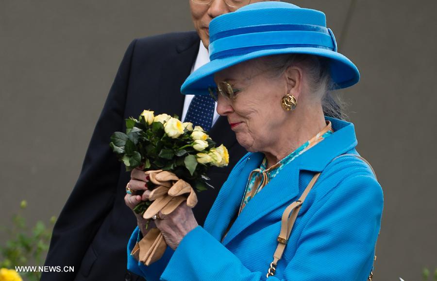 Danish Queen visits Nanjing Massacre Memorial Hall