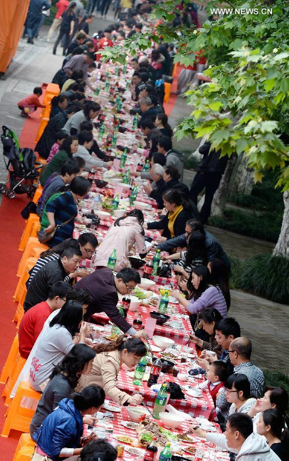 Cattle feast in China's Hangzhou