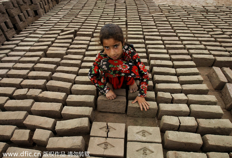 Gripping pictures of child laborers