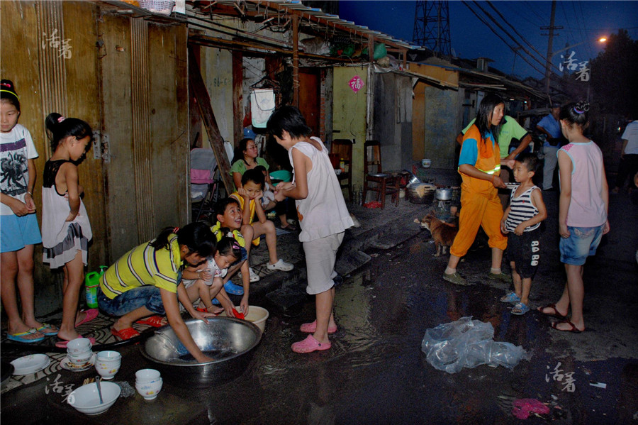 Children of migrant sanitation workers