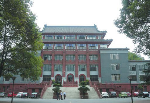 Scholarly and scenic Sichuan University adds to city's luster