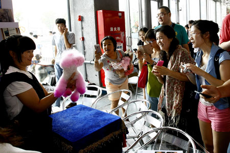 Shanghai puts pets in the limelight