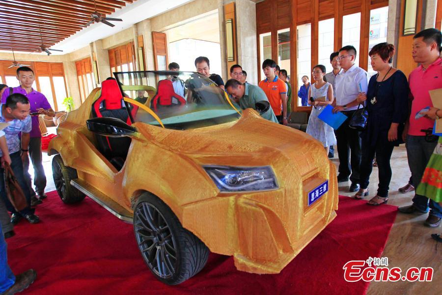 3D-printed car debuts in Hainan