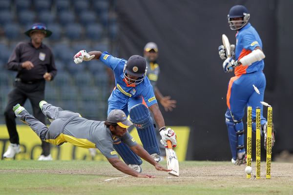 Sri Lankan photojournalist wins gold medal at international exhibition