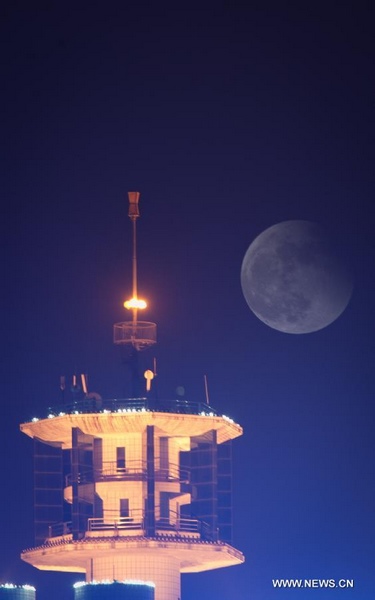 Blood moon seen in Chongqing