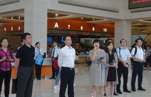 Liangjiang officials visit Shanghai and Shenzhen FTZs