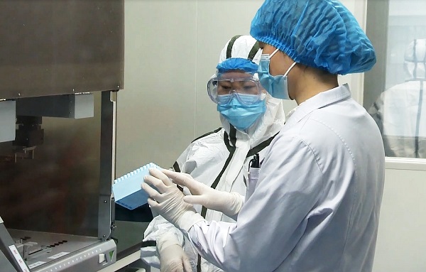 Liangjiang's nucleic acid test lab put into use