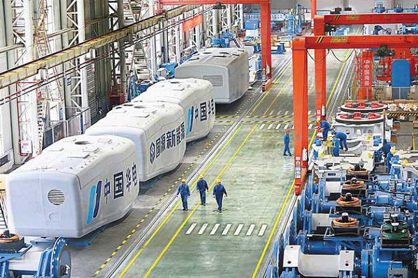 Wind power equipment production gets smarter in Liangjiang