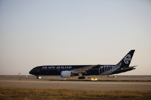 Pudong Airport welcomes its first Boeing 787-9 Dreamliner