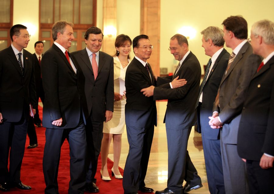 Wen Jiabao's decade of diplomacy photo album