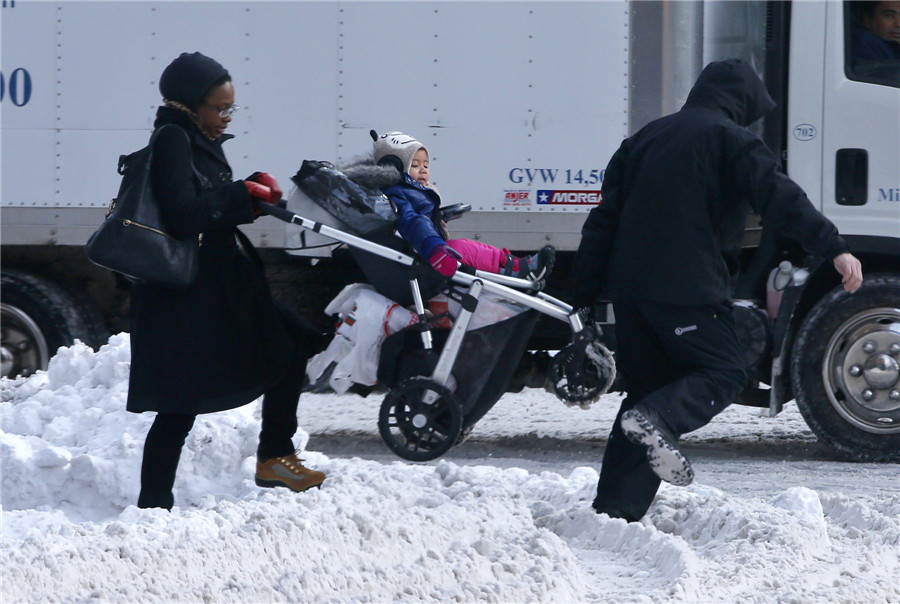 In photos: Nor'easter snowstorm hits US