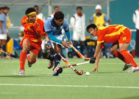 China's field hockey team beats India