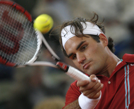 Federer,Nadal battles in Hamburg Open