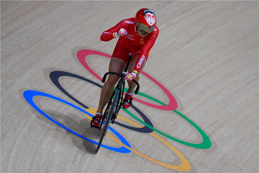 China wins first cycling Olympic gold