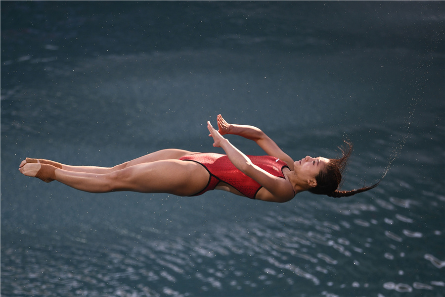 Shi wins gold for China in women's 3 metre springboard