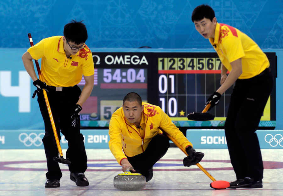 China claims two victories at curling in Sochi