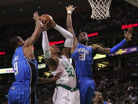 Magic Moment: Orlando beats Boston to advance