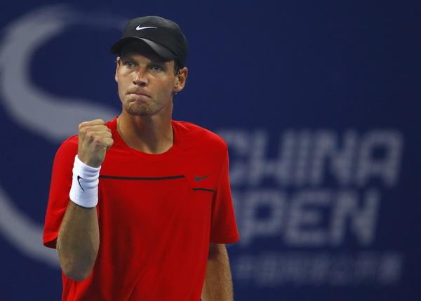 Berdych claims men's singles title at China Open