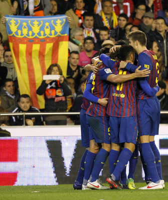 Messi thwarted as Valencia hold Barca in Cup