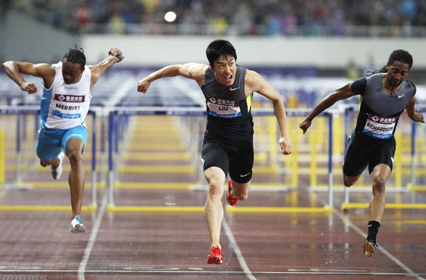 Chinese hurdler Liu back to world top