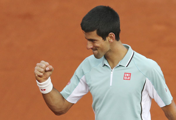 Djokovic beats Goffin to reach second round at French Open