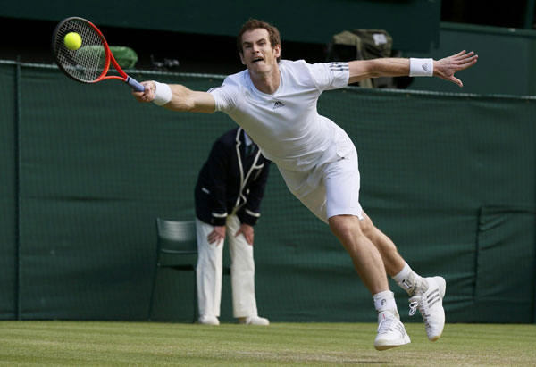 Murray wins his quarter-final at Wimbledon