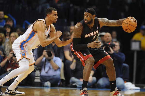 LeBron James leads Heat to big win over Thunder