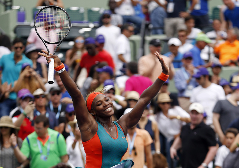 Serena Williams beats Li Na for Sony Open title