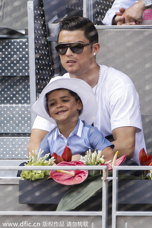 Ronaldo and son spotted in Madrid Open