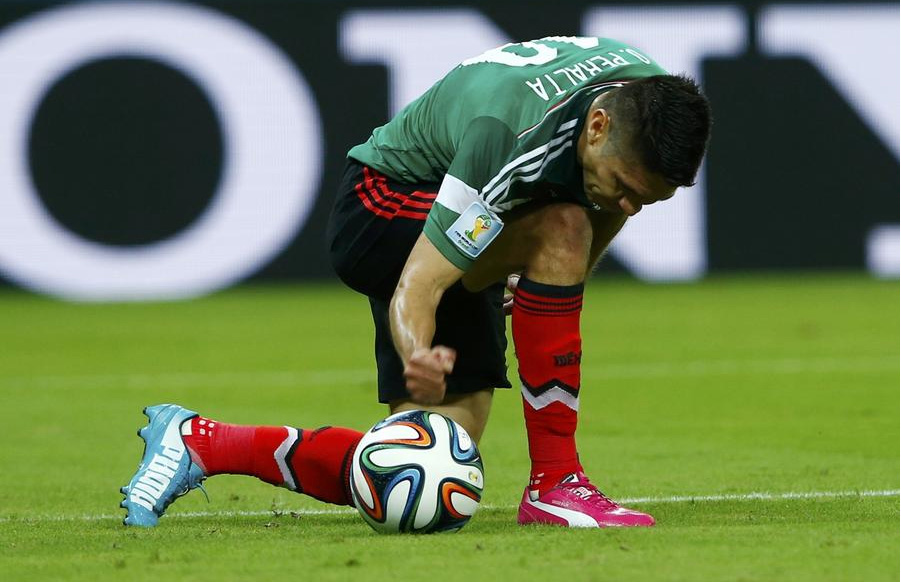 Mexico beats Croatia 3-1, advances in World Cup