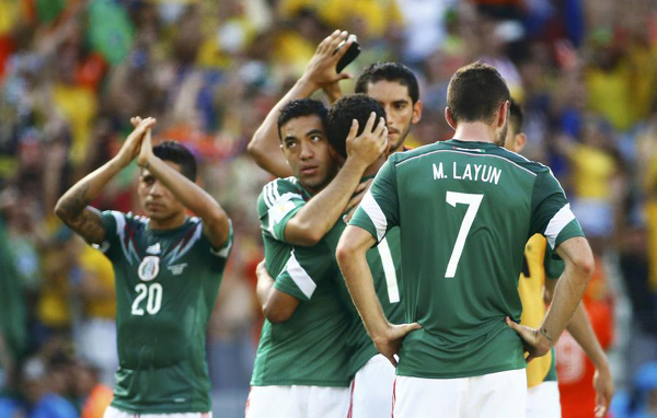 World Cup highlights: Two James being fan of each other