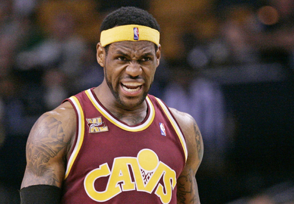 LeBron James returning home to Cleveland