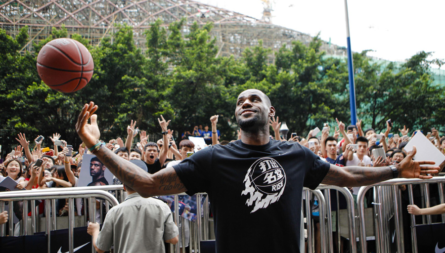 King James tours China