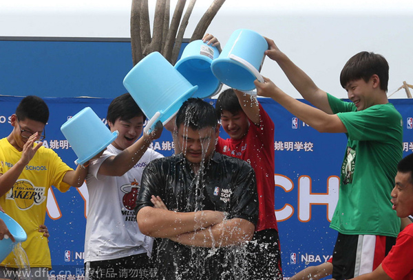 Yao Ming takes on Ice Bucket Challenge