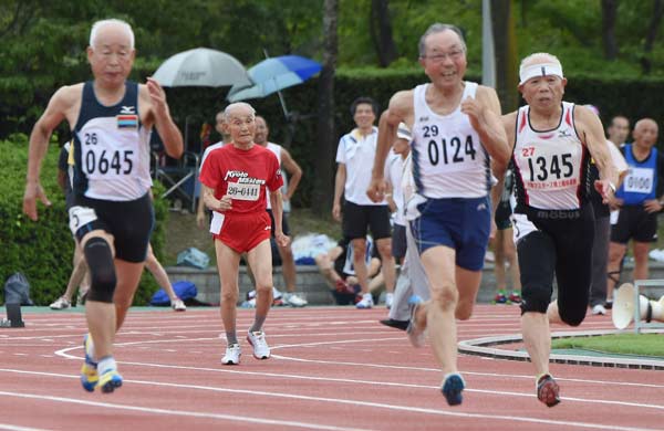 103-year-old challenges world's fastest man